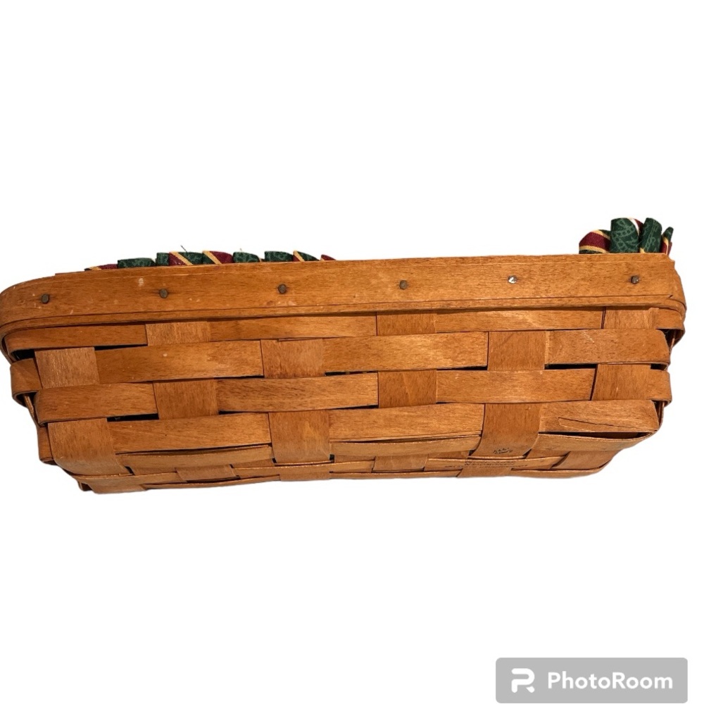 Longaberger Signed oblong cracker basket dated 1994
